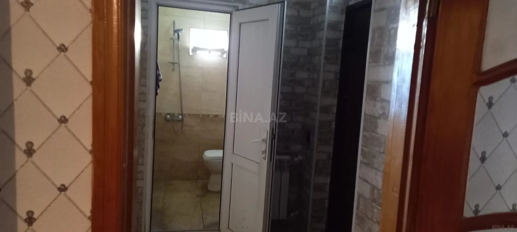 Satılır 5 otaqlı həyət evi 140 m²