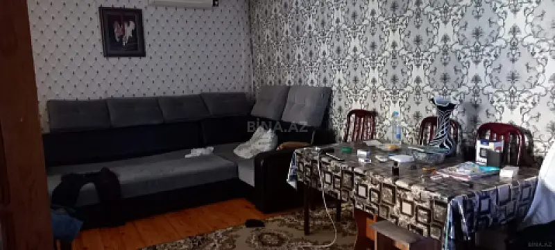Satılır 5 otaqlı həyət evi 140 m²