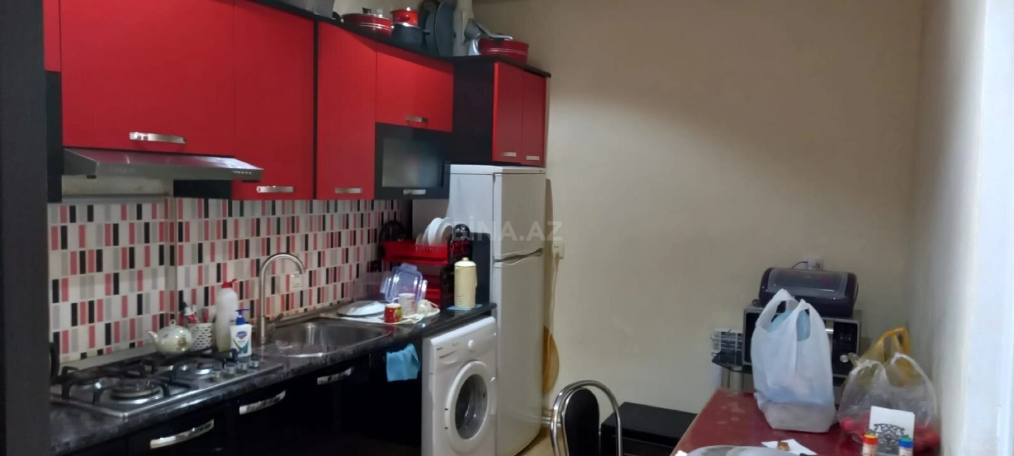 Satılır 5 otaqlı həyət evi 140 m²