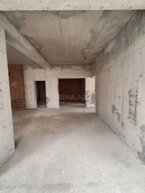 Satılır 2 otaqlı mənzil 72 m²
