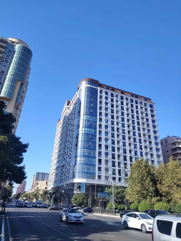 Satılır 2 otaqlı mənzil 72 m²