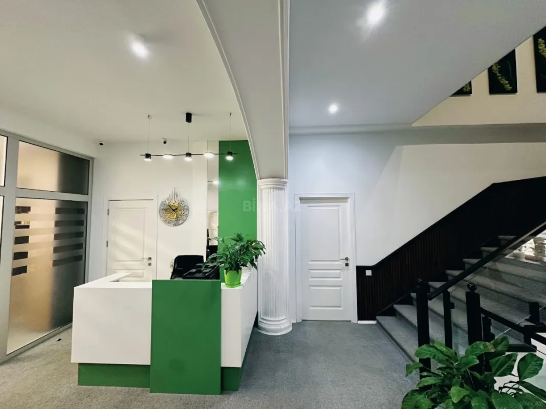 Kirayə verilir 20 otaqlı ofis 1000 m²