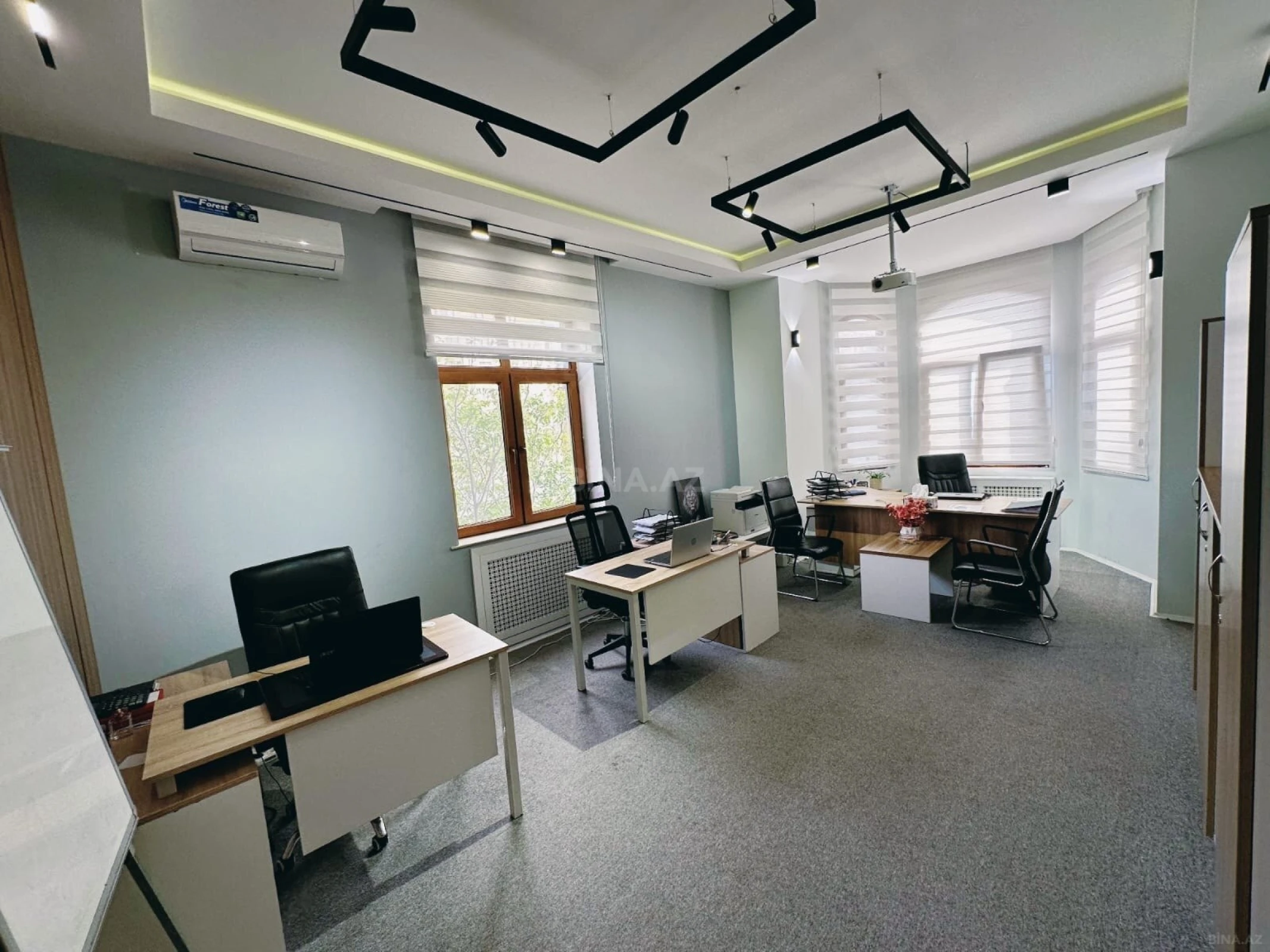 Kirayə verilir 20 otaqlı ofis 1000 m²