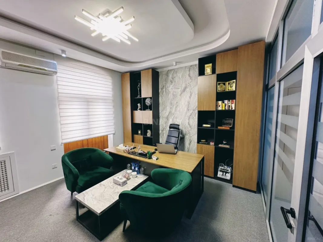 Kirayə verilir 20 otaqlı ofis 1000 m²