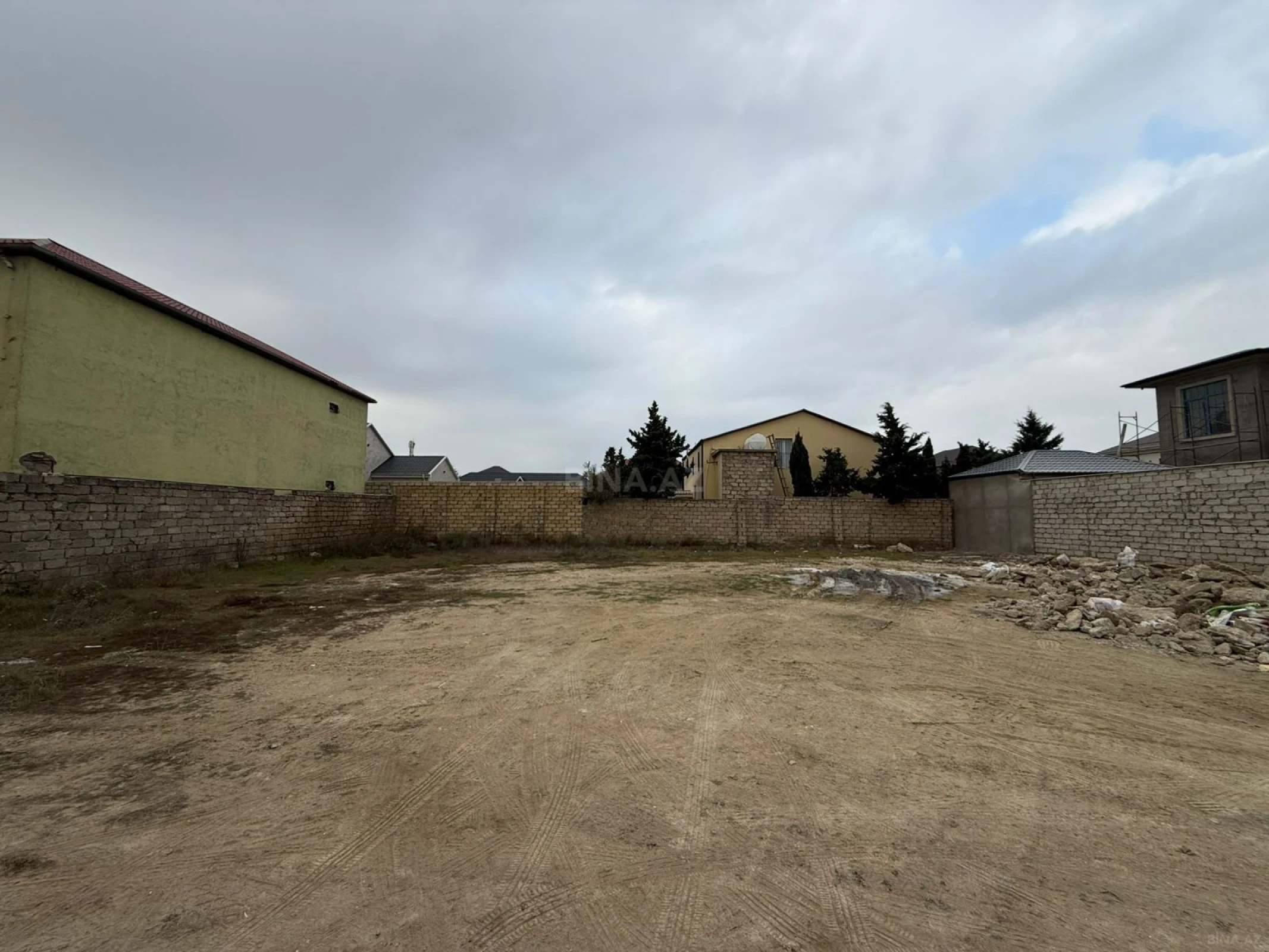 Satılır torpaq sahəsi 8 m²