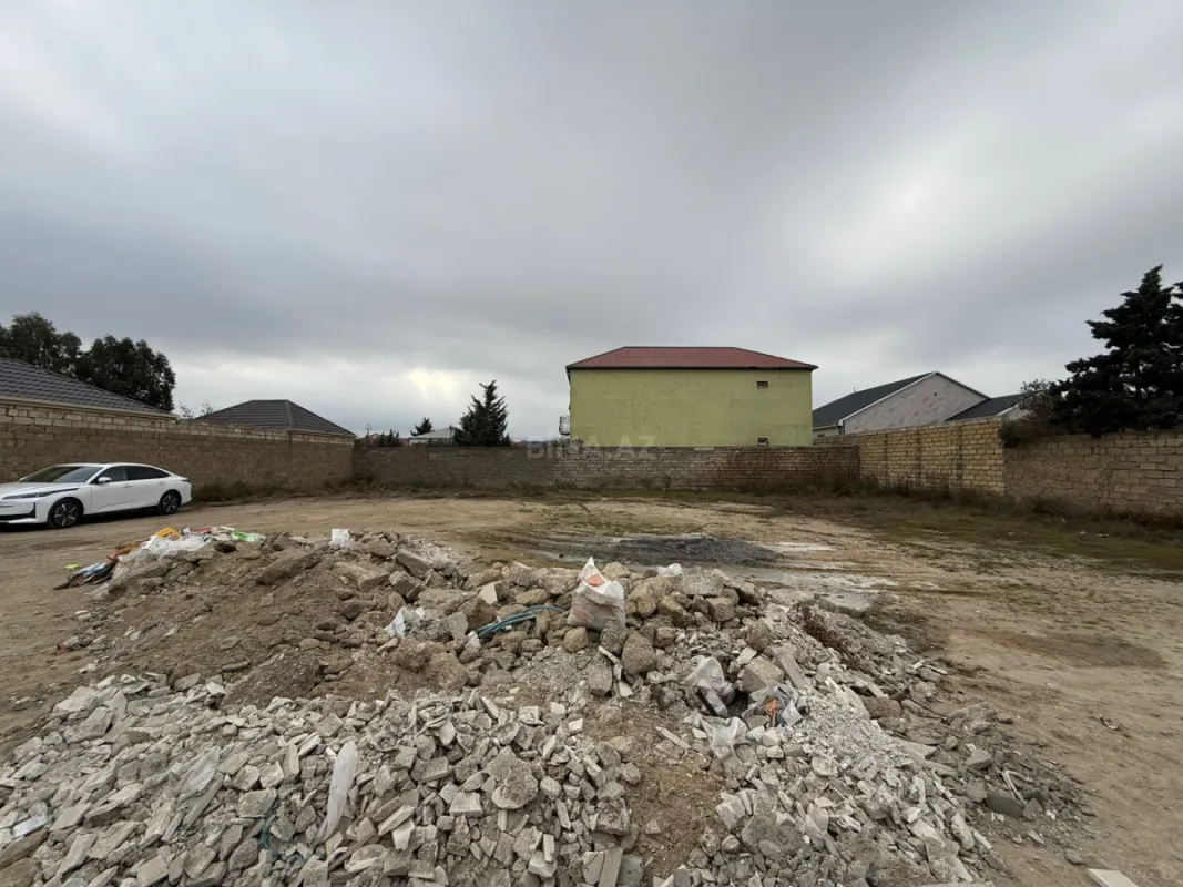 Satılır torpaq sahəsi 8 m²