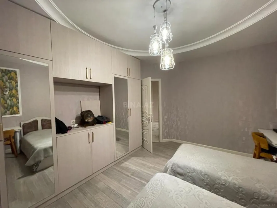 Kirayə verilir 3 otaqlı mənzil 148 m²