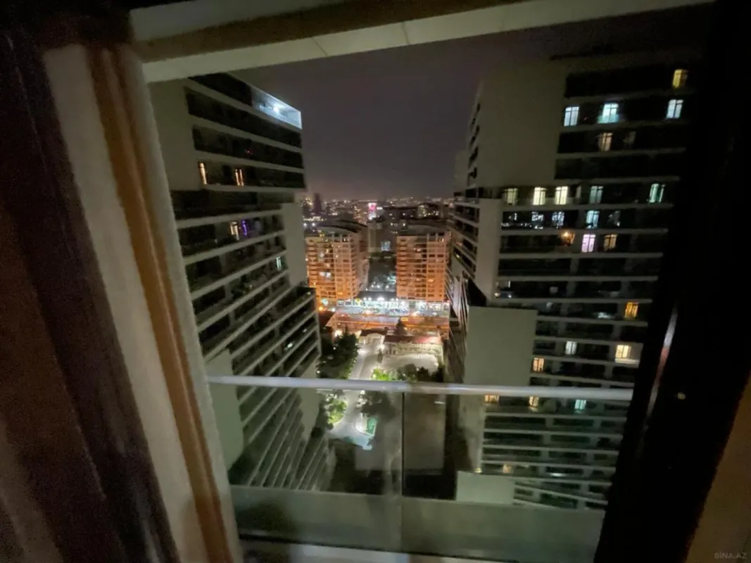 Kirayə verilir 3 otaqlı mənzil 148 m²