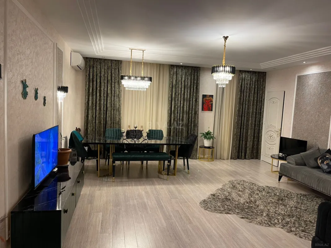Kirayə verilir 3 otaqlı mənzil 148 m²