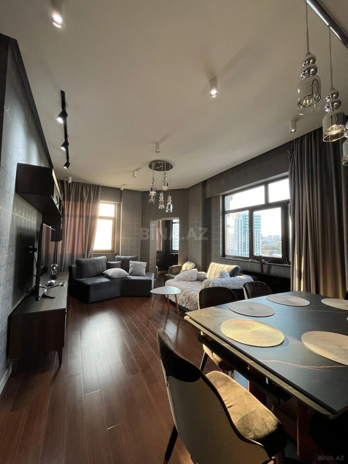 Satılır 3 otaqlı mənzil 95.5 m²