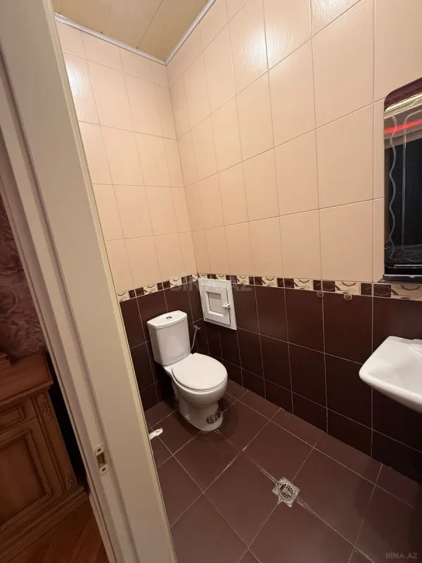 Kirayə verilir 3 otaqlı mənzil 135 m²