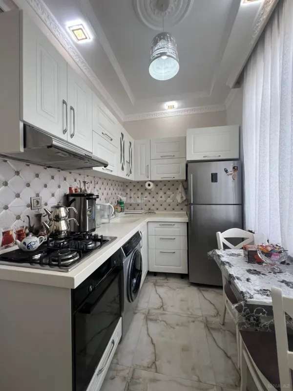 Satılır 2 otaqlı mənzil 51 m²