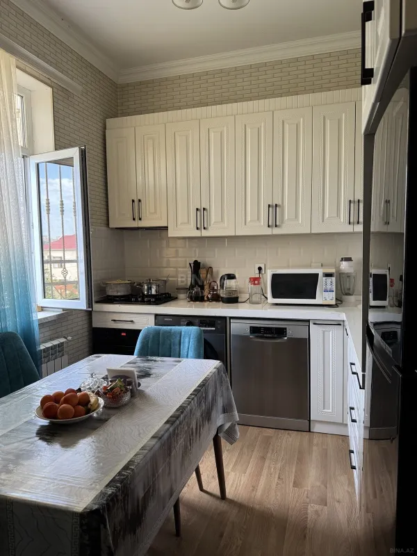 Satılır 6 otaqlı həyət evi 130 m²