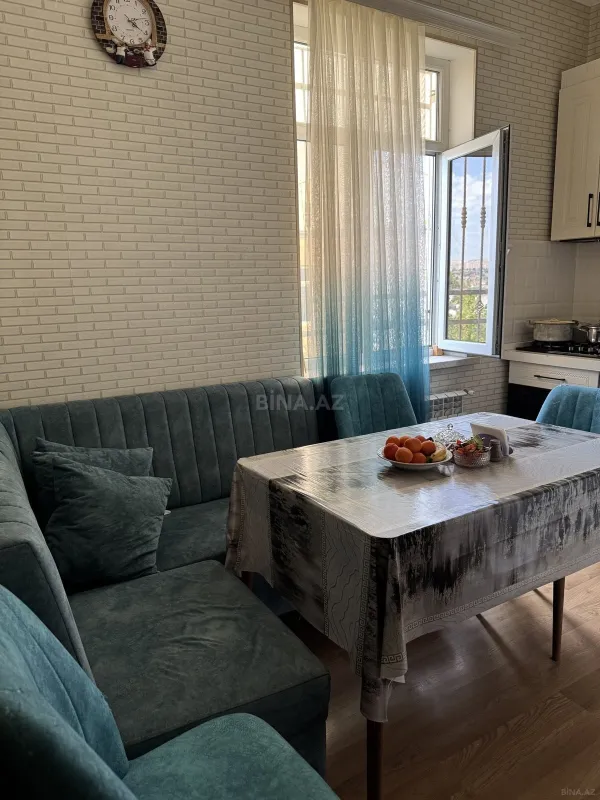 Satılır 6 otaqlı həyət evi 130 m²