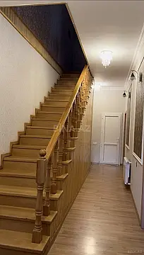 Satılır 6 otaqlı həyət evi 130 m²