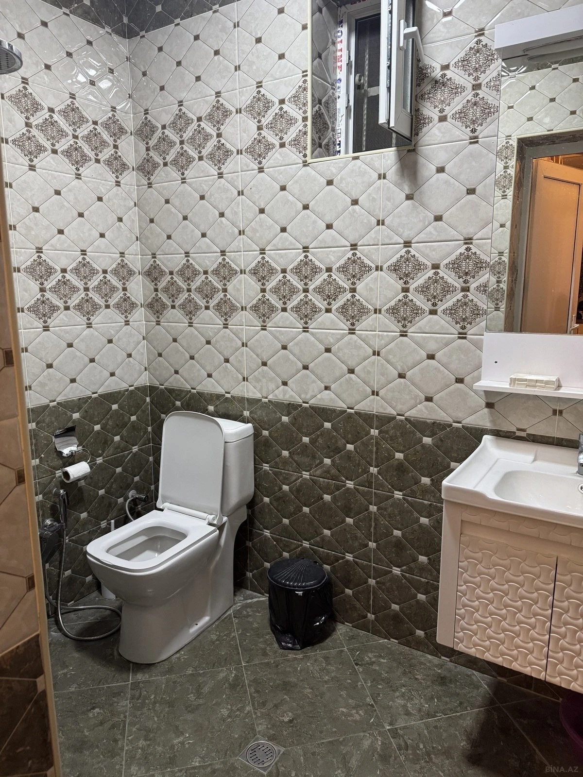 Satılır 6 otaqlı həyət evi 130 m²