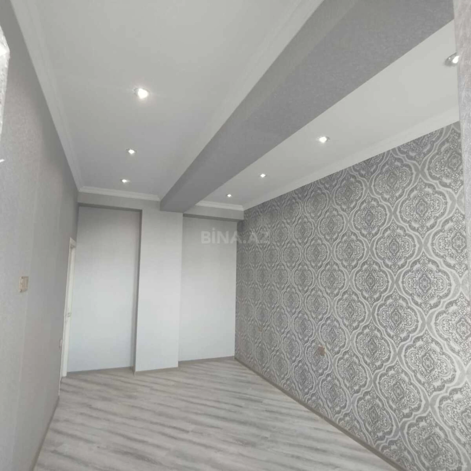 Satılır 3 otaqlı mənzil 90 m²