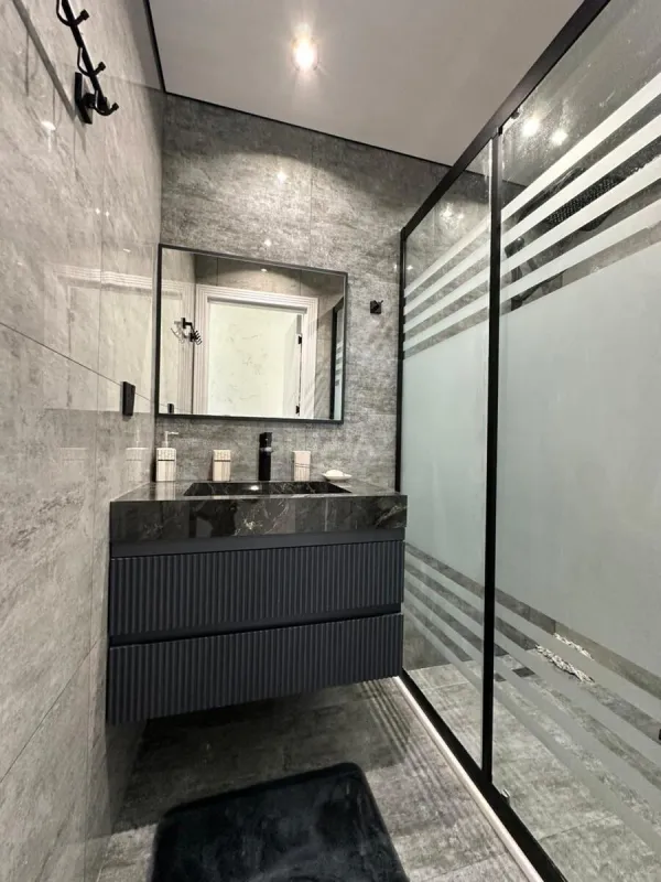 Satılır 2 otaqlı mənzil 82 m²