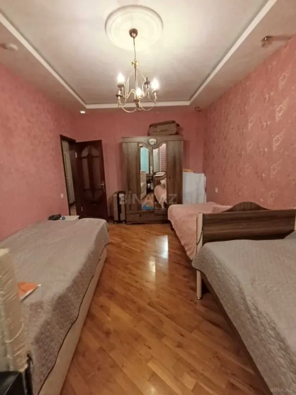 Satılır 3 otaqlı mənzil 100 m²
