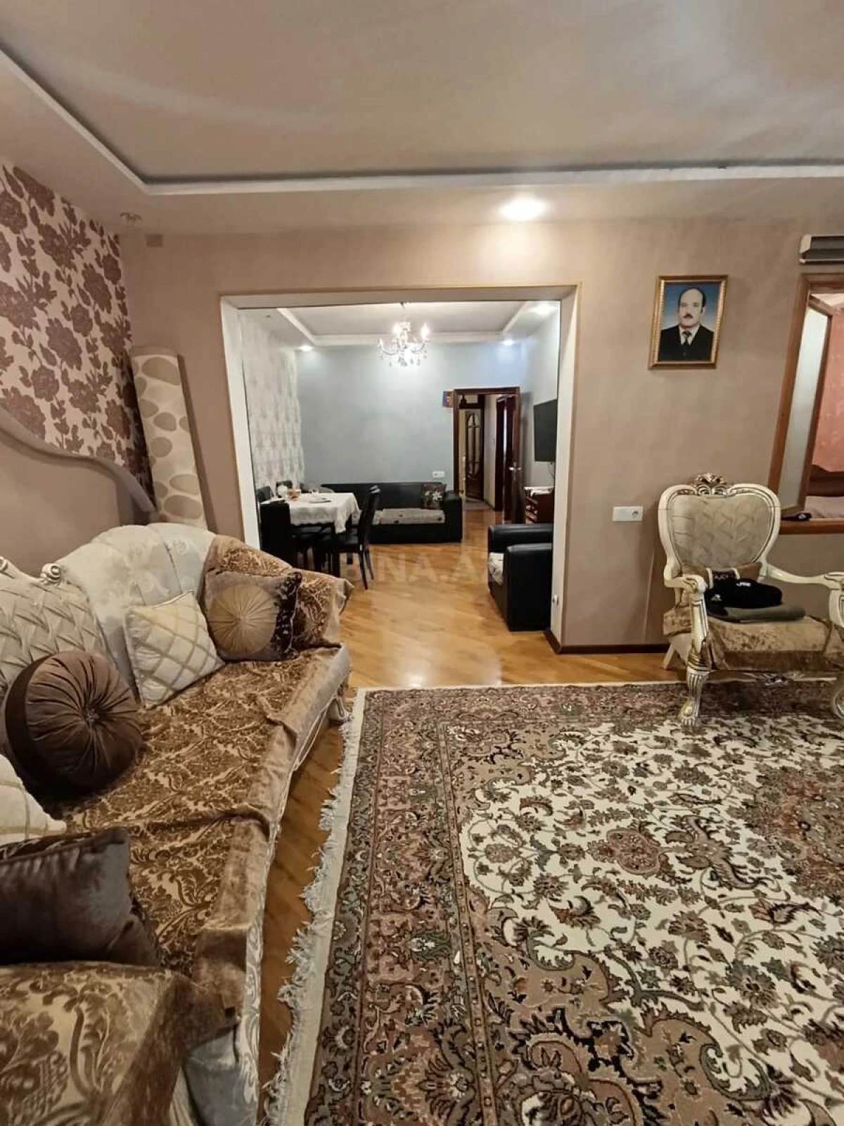 Satılır 3 otaqlı mənzil 100 m²