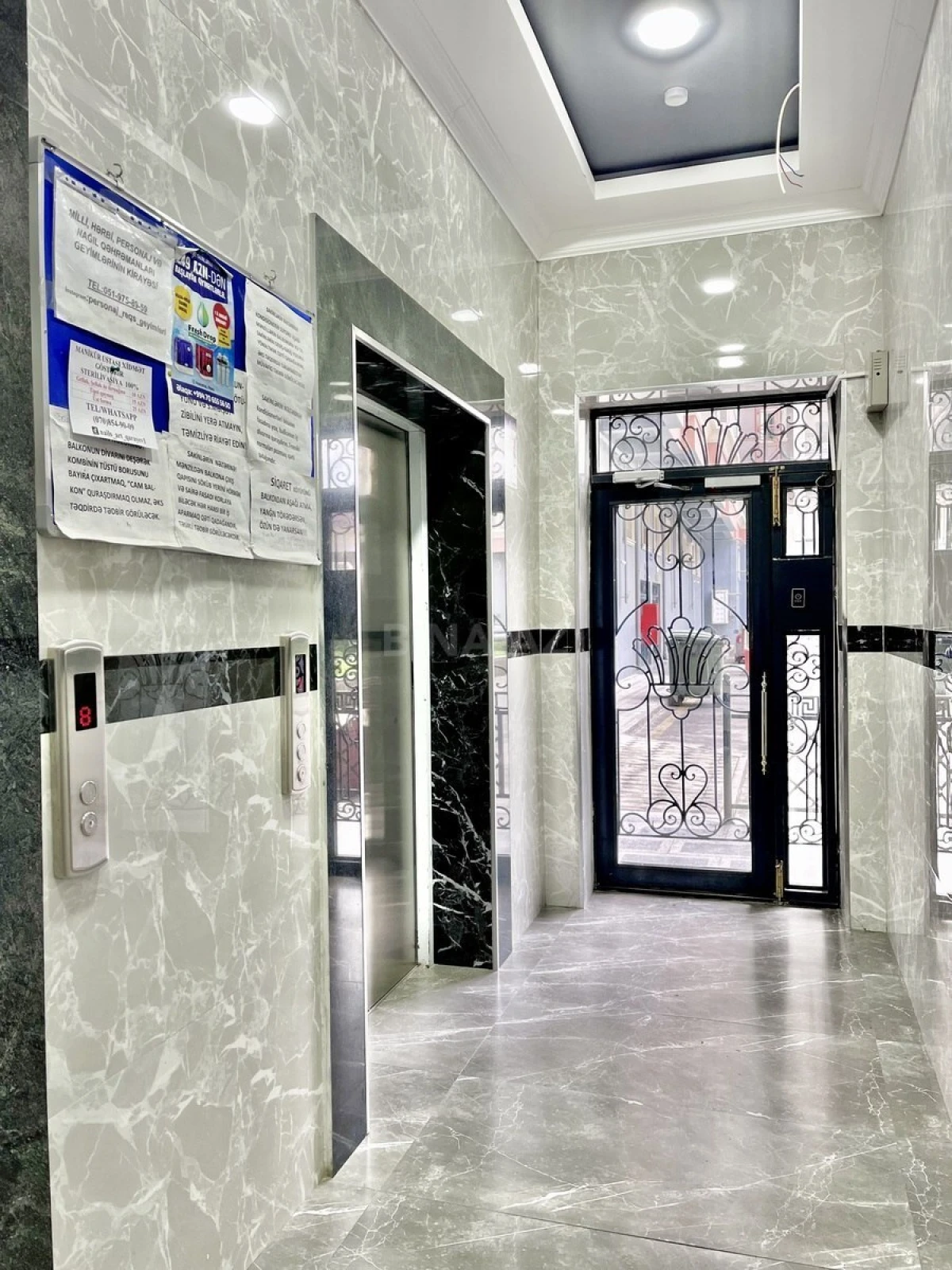 Satılır 3 otaqlı mənzil 145 m²