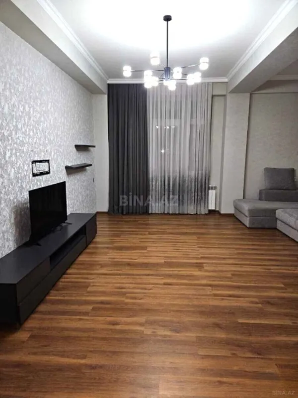 Satılır 2 otaqlı mənzil 100 m²