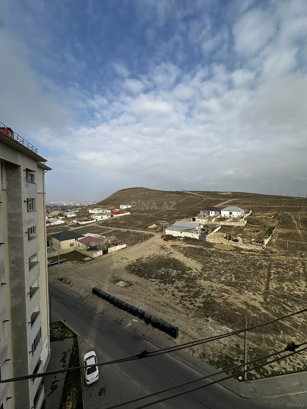 Satılır 3 otaqlı mənzil 110 m²