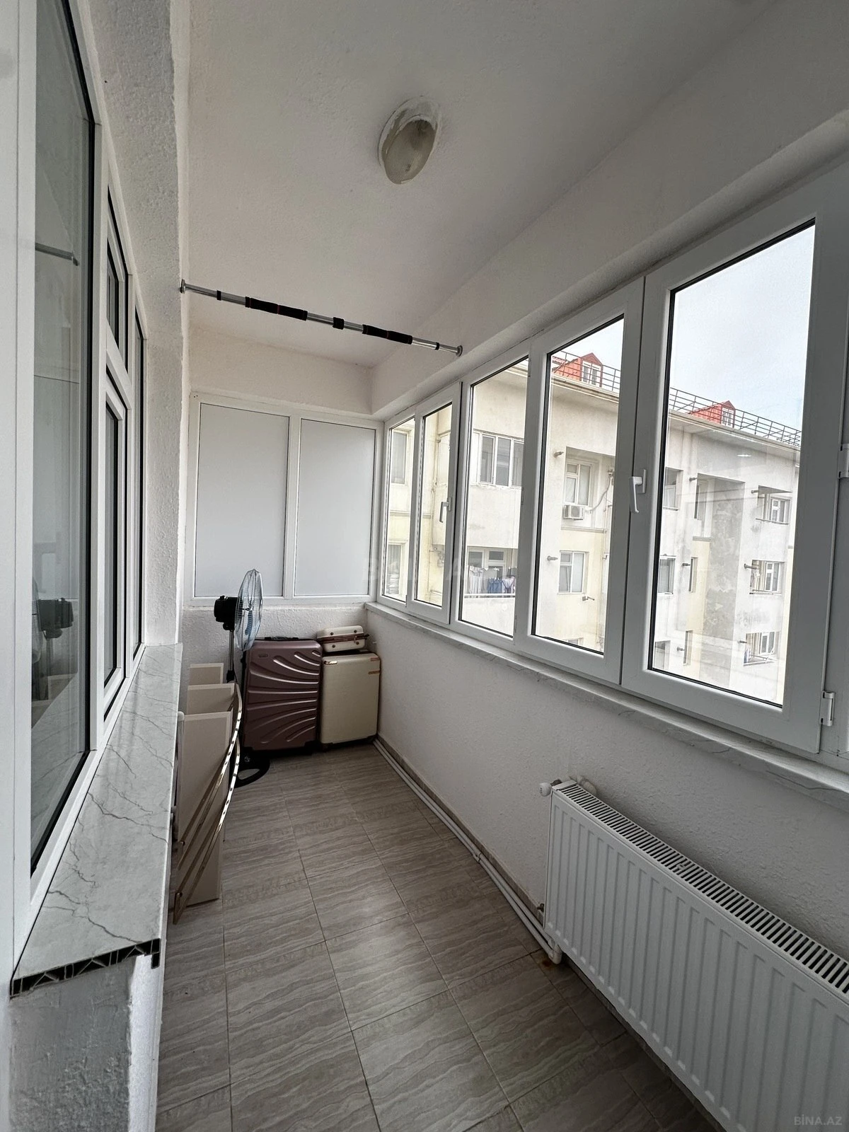 Satılır 3 otaqlı mənzil 110 m²