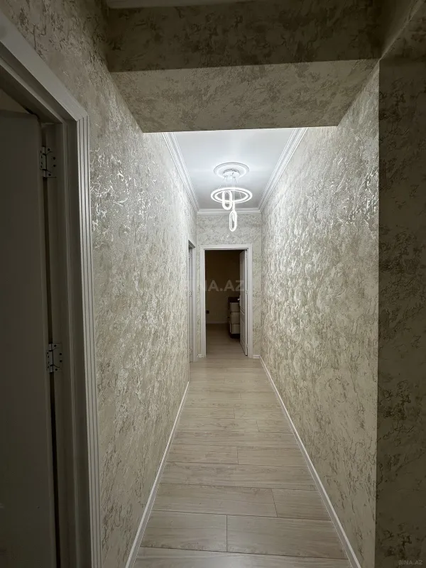 Satılır 3 otaqlı mənzil 110 m²