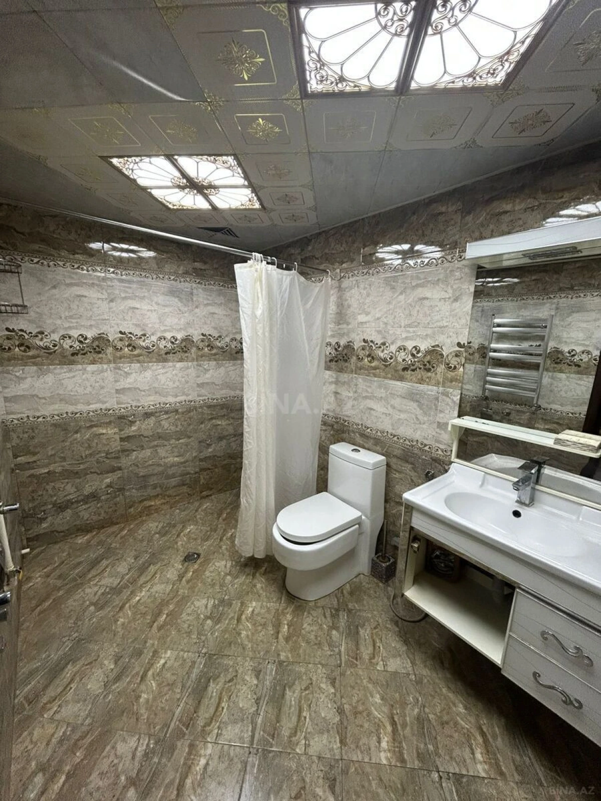 Satılır 2 otaqlı mənzil 63.5 m²