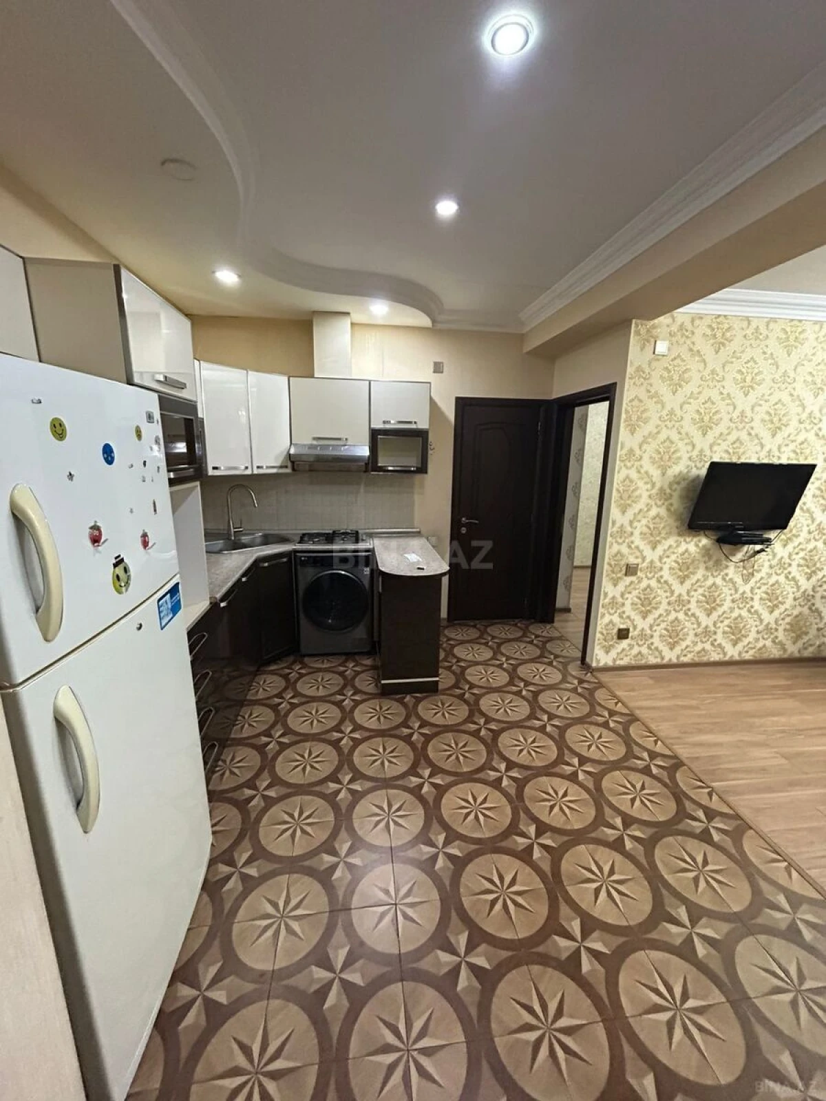 Satılır 2 otaqlı mənzil 63.5 m²