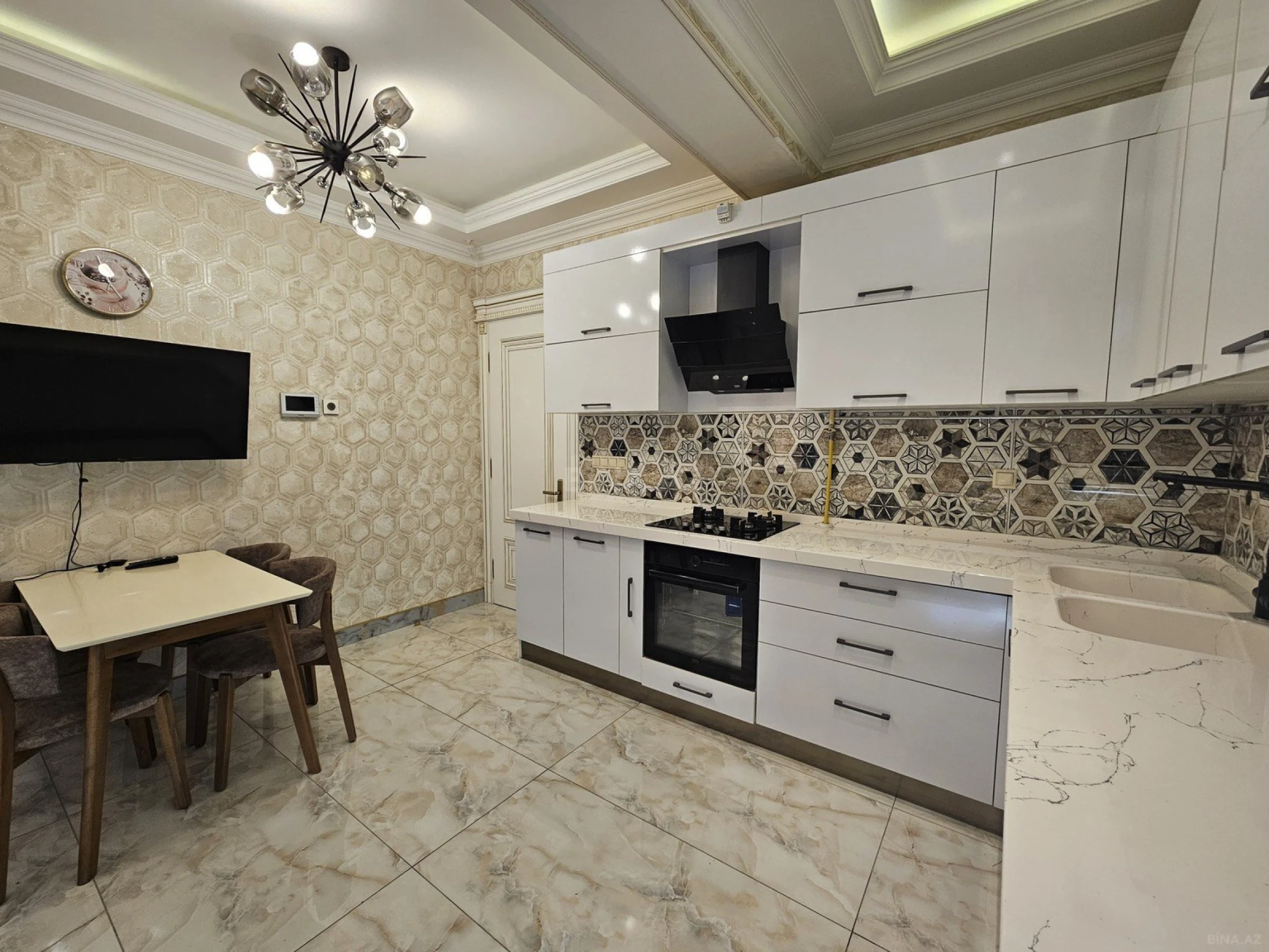 Satılır 2 otaqlı mənzil 80 m²