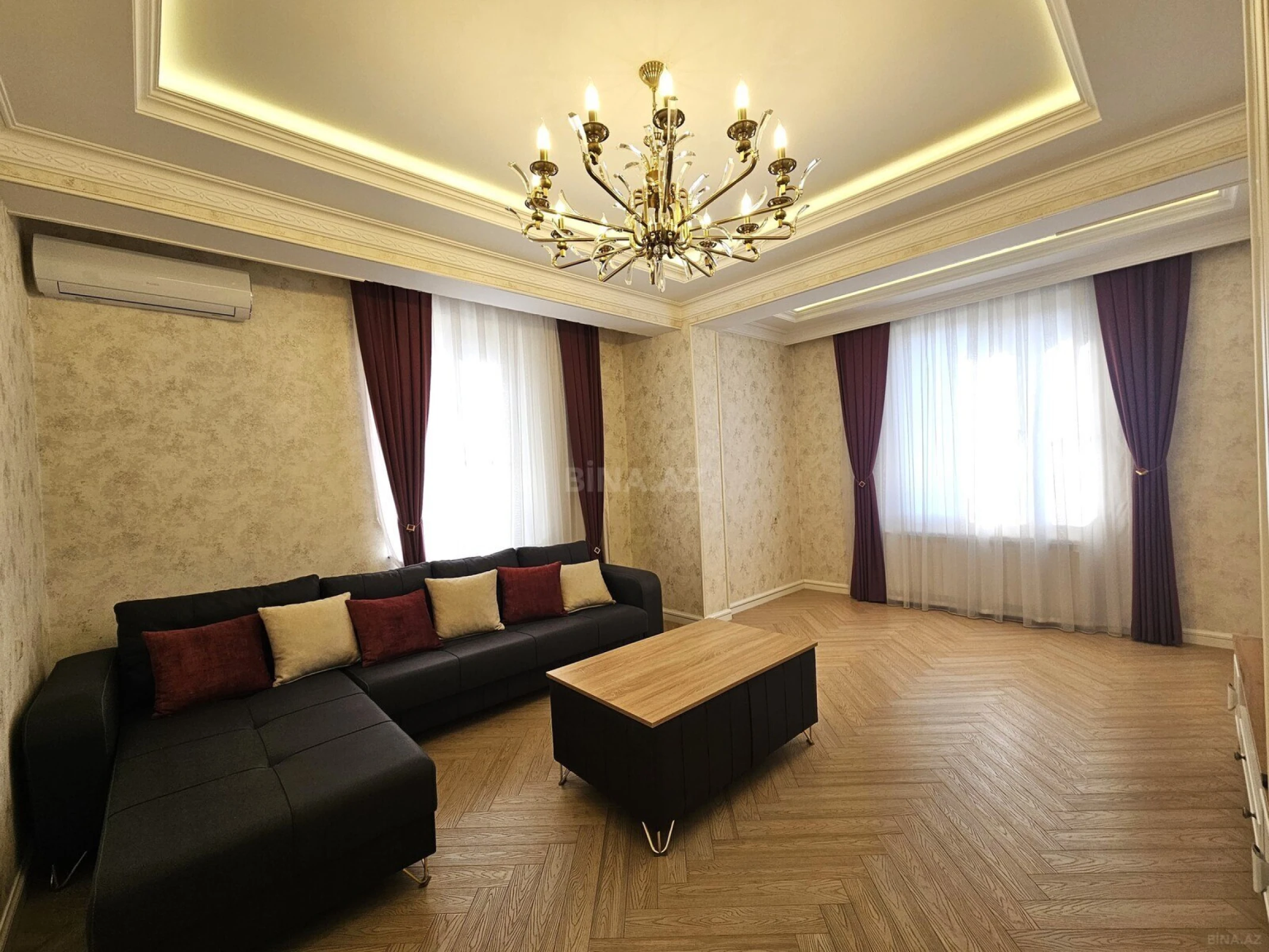 Satılır 2 otaqlı mənzil 80 m²