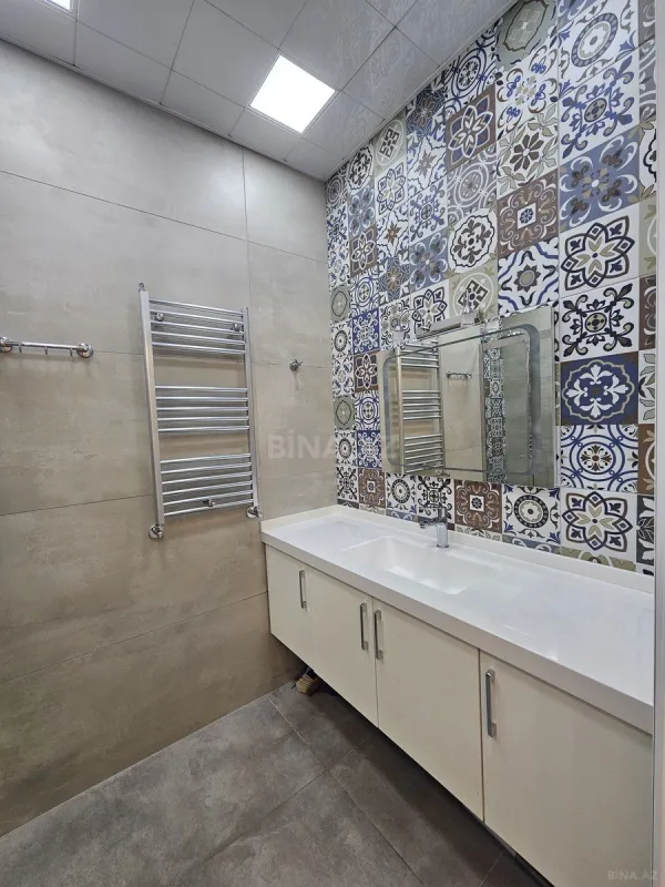 Satılır 2 otaqlı mənzil 80 m²