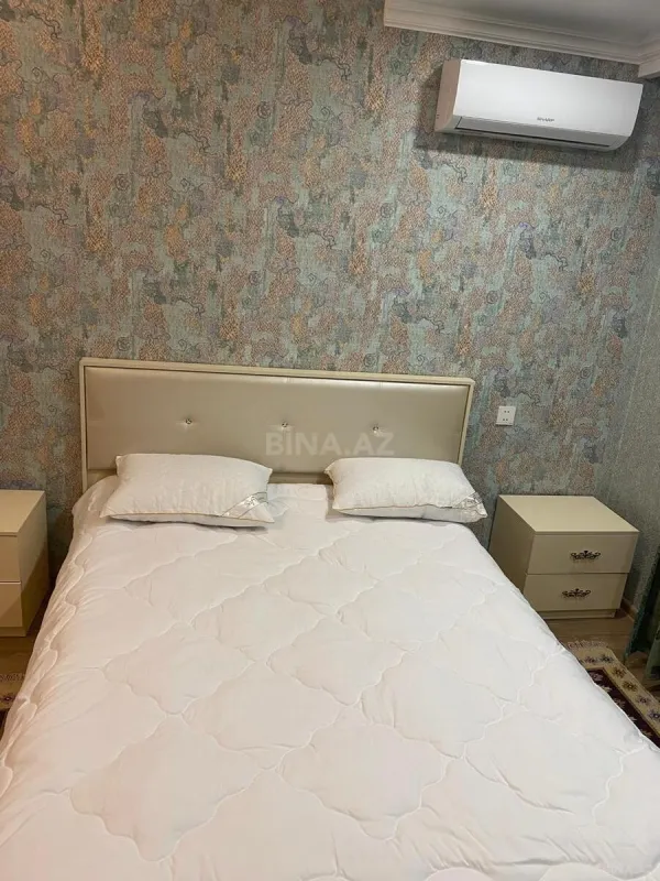 Kirayə verilir 2 otaqlı mənzil 73 m²