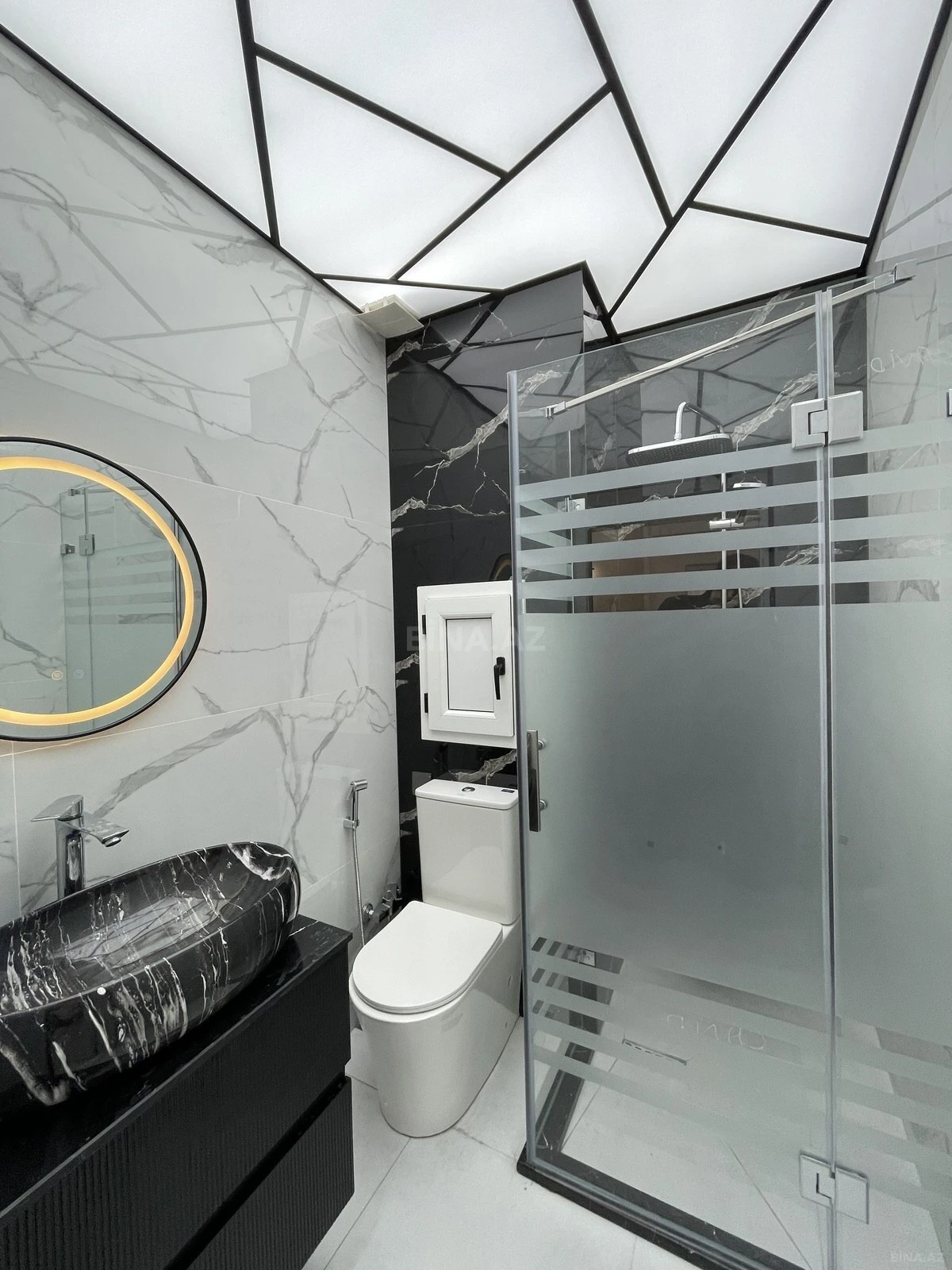 Satılır 3 otaqlı mənzil 65 m²