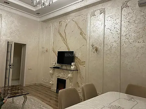 Satılır 2 otaqlı mənzil 72 m²