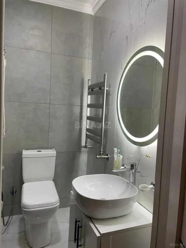 Satılır 2 otaqlı mənzil 72 m²