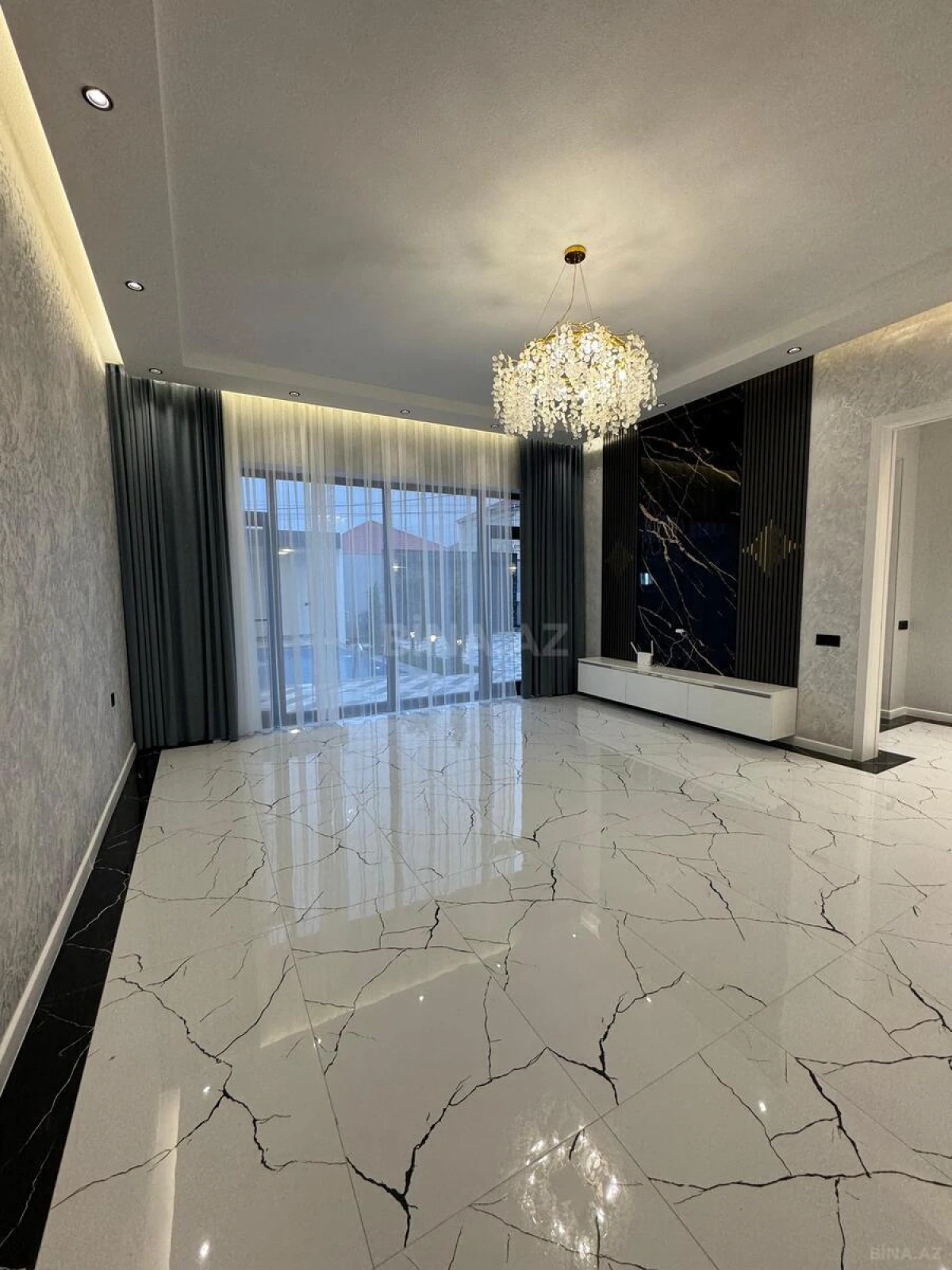 Satılır 4 otaqlı həyət evi 150 m²
