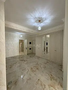 Kirayə verilir 4 otaqlı mənzil 160 m²