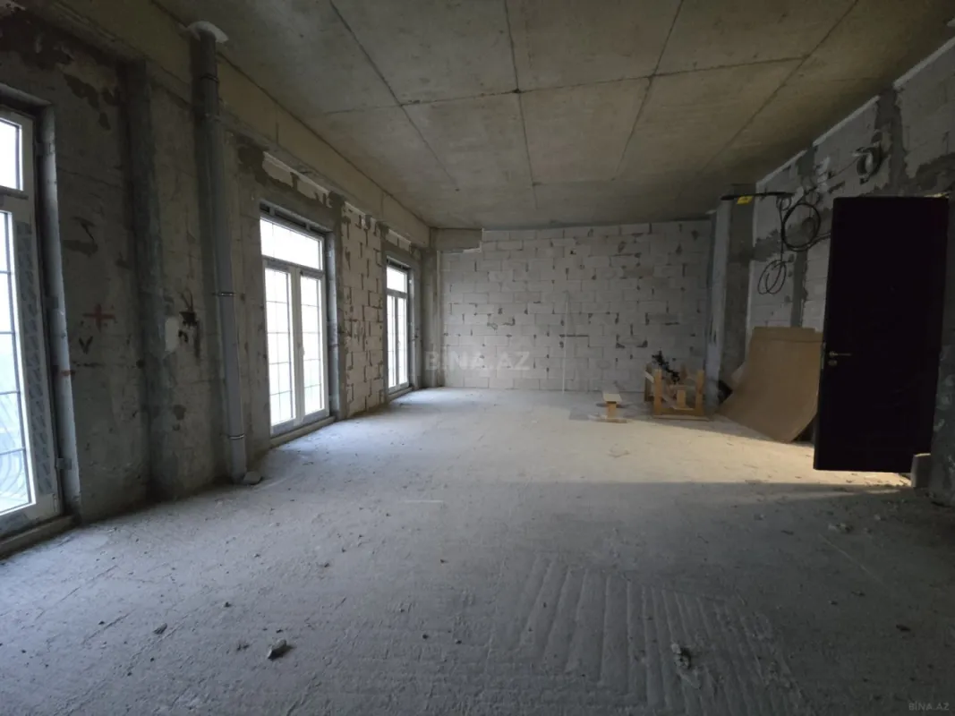 Satılır 2 otaqlı mənzil 65.7 m²