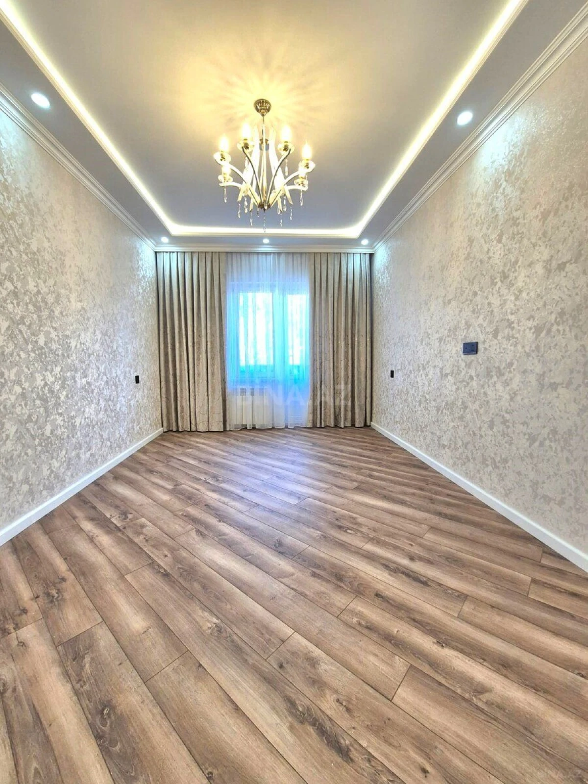 Satılır 3 otaqlı mənzil 90 m²