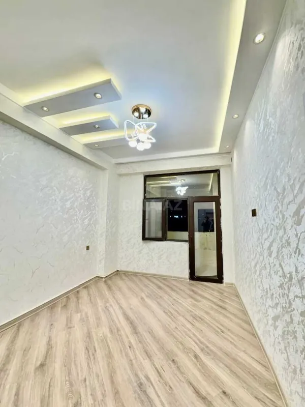 Satılır 2 otaqlı mənzil 59 m²