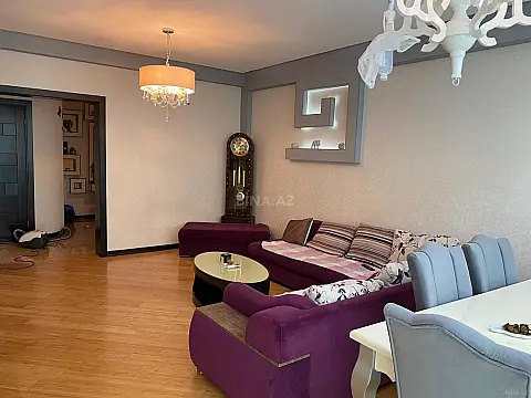 Satılır 3 otaqlı mənzil 125 m²