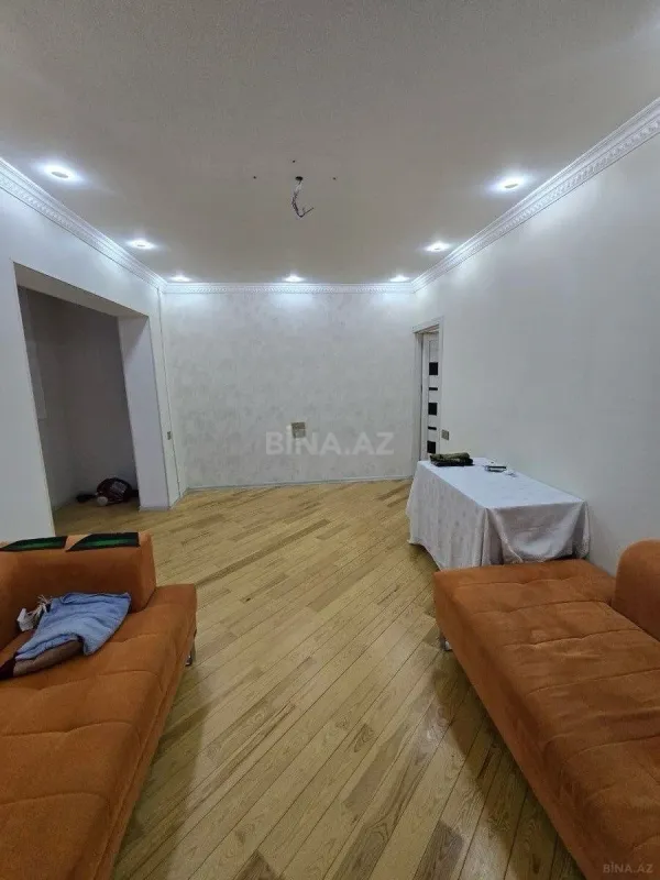 Satılır 2 otaqlı mənzil 60 m²