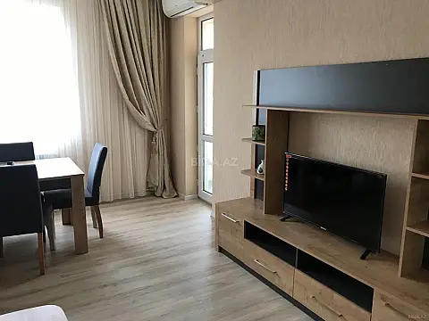 Satılır 2 otaqlı mənzil 55 m²