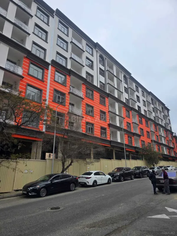 Satılır 2 otaqlı mənzil 65 m²