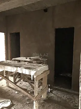 Satılır 3 otaqlı mənzil 118 m²