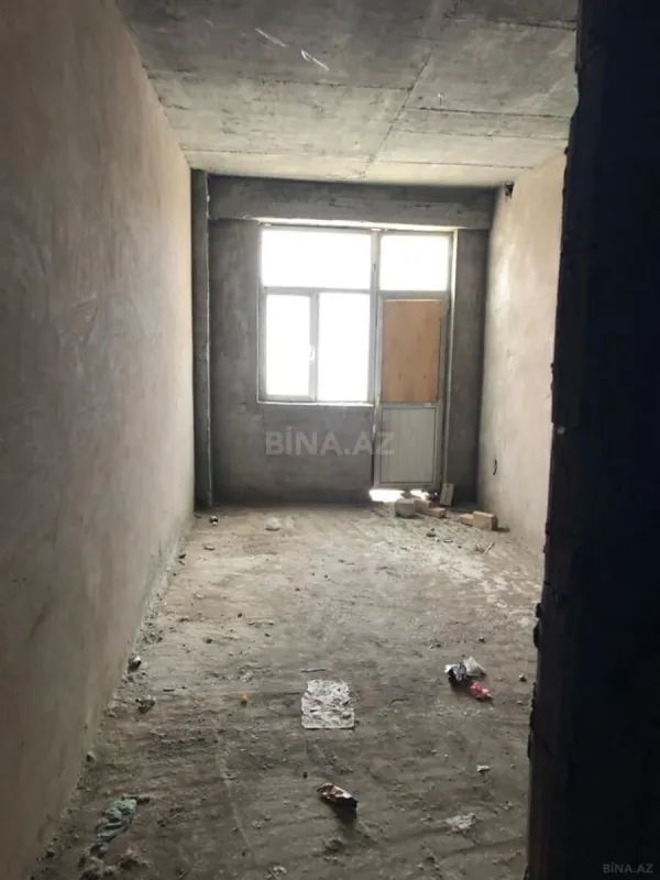 Satılır 3 otaqlı mənzil 118 m²