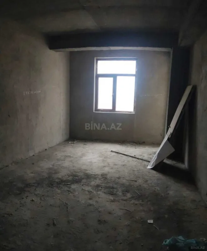 Satılır 3 otaqlı mənzil 118 m²